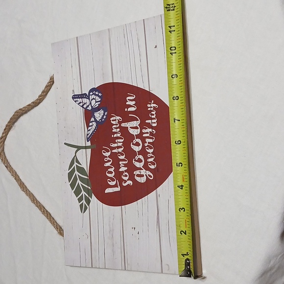 DOLLY Hanging Sign with Red Apple and Butterfly - Picture 2 of 4